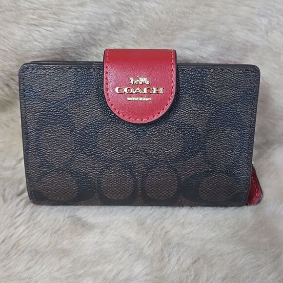 COACH SIGNATURE MEDIUM CORNER ZIP WALLET, BROWN, BLACK AND RED - NEW - Picture 5 of 12